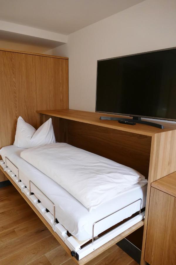 Hotel Zum Schwarzen Ross Und Gutmann Zur Post Hilpoltstein Bagian luar foto