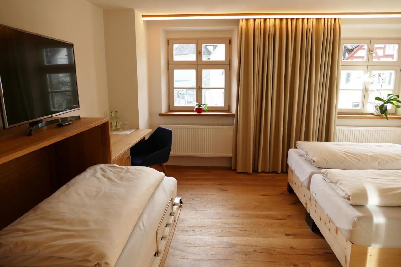 Hotel Zum Schwarzen Ross Und Gutmann Zur Post Hilpoltstein Bagian luar foto